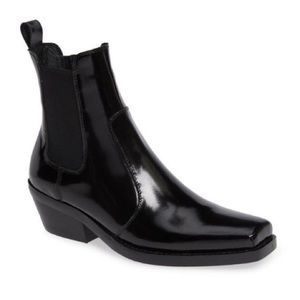 JEFFREY CAMPBELL 6 Poker Chelsea Boot Black Box Black Tip western patent leather